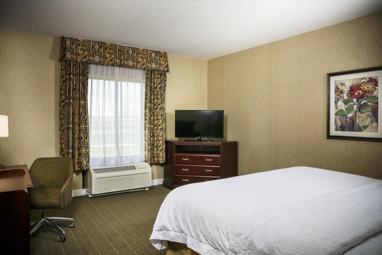 Hampton Inn & Suites Toledo-Perrysburg - thumb 36