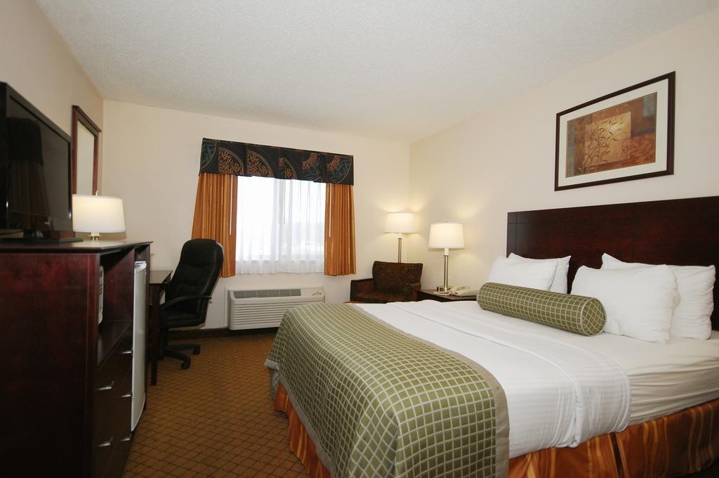 Baymont By Wyndham Delaware - thumb 19