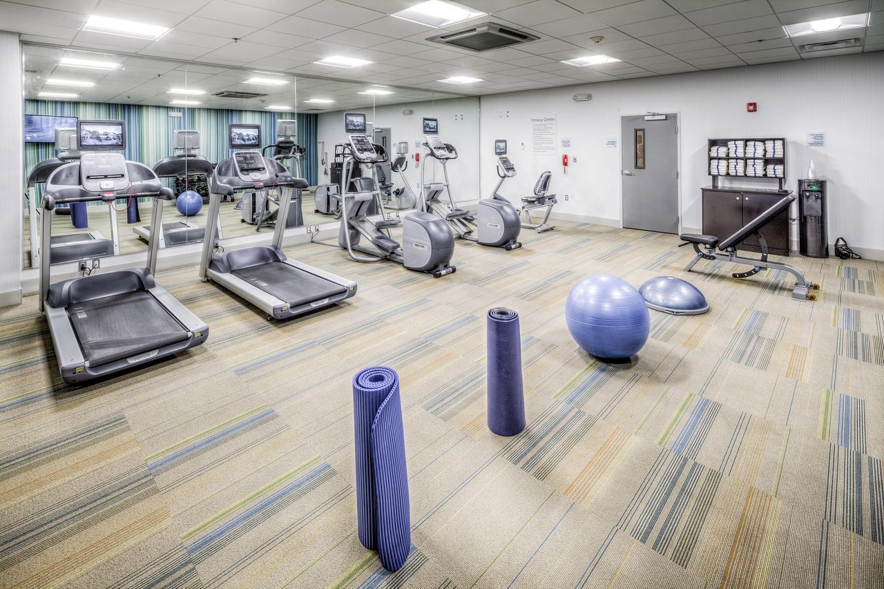 Holiday Inn Express & Suites Cleveland/Westlake - thumb 22