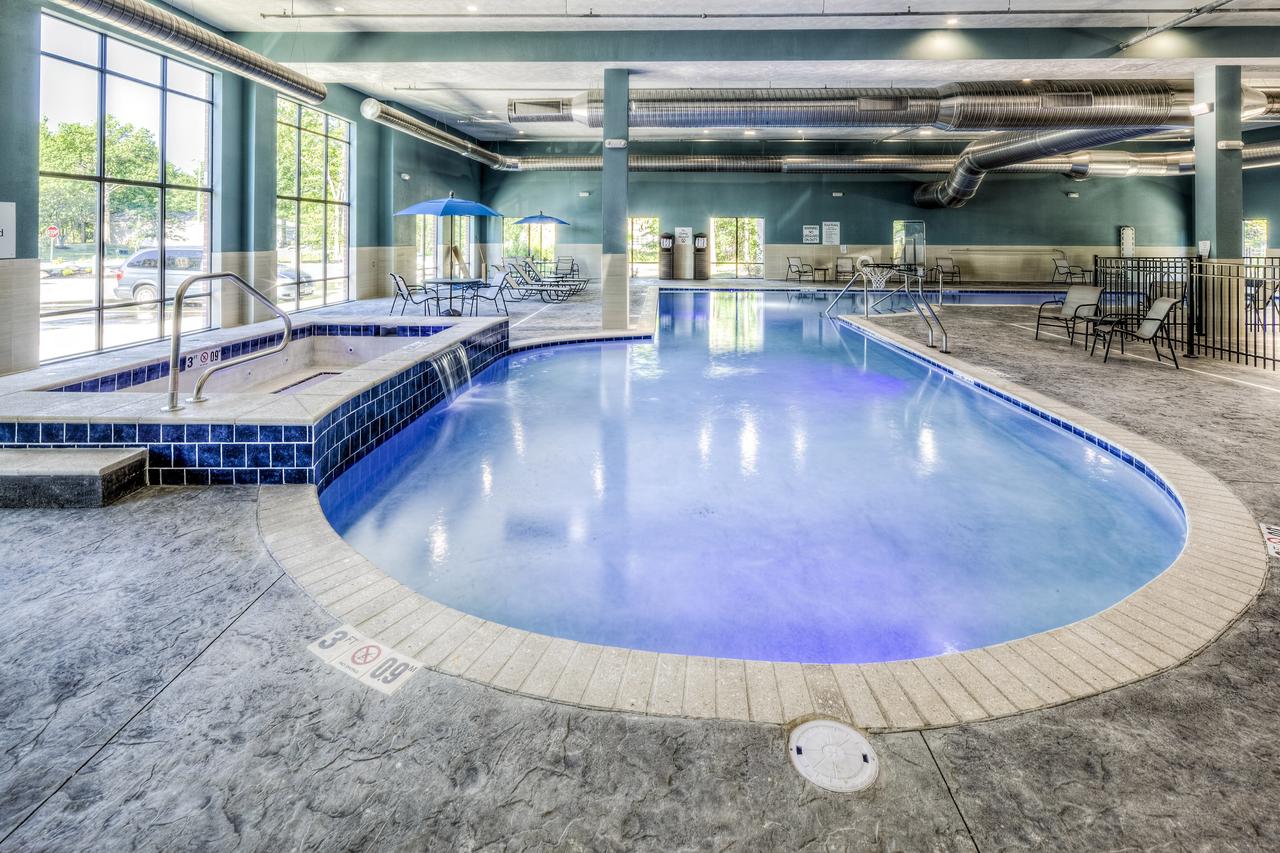 Holiday Inn Express & Suites Cleveland/Westlake - thumb 13