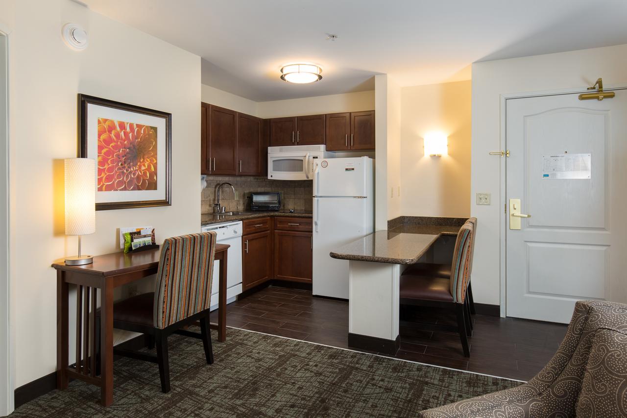 Staybridge Suites Toledo/Maumee - thumb 22