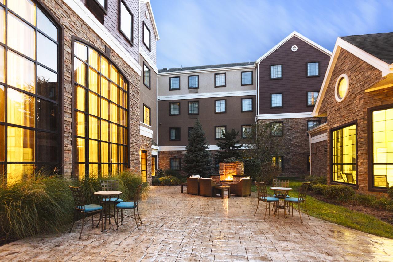 Staybridge Suites Toledo/Maumee - thumb 3