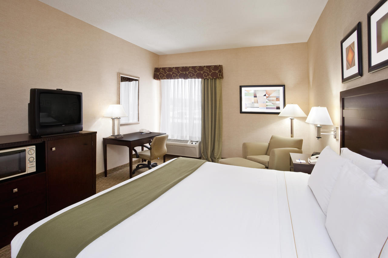 Holiday Inn Express Hotel & Suites Cleveland-Streetsboro - thumb 11