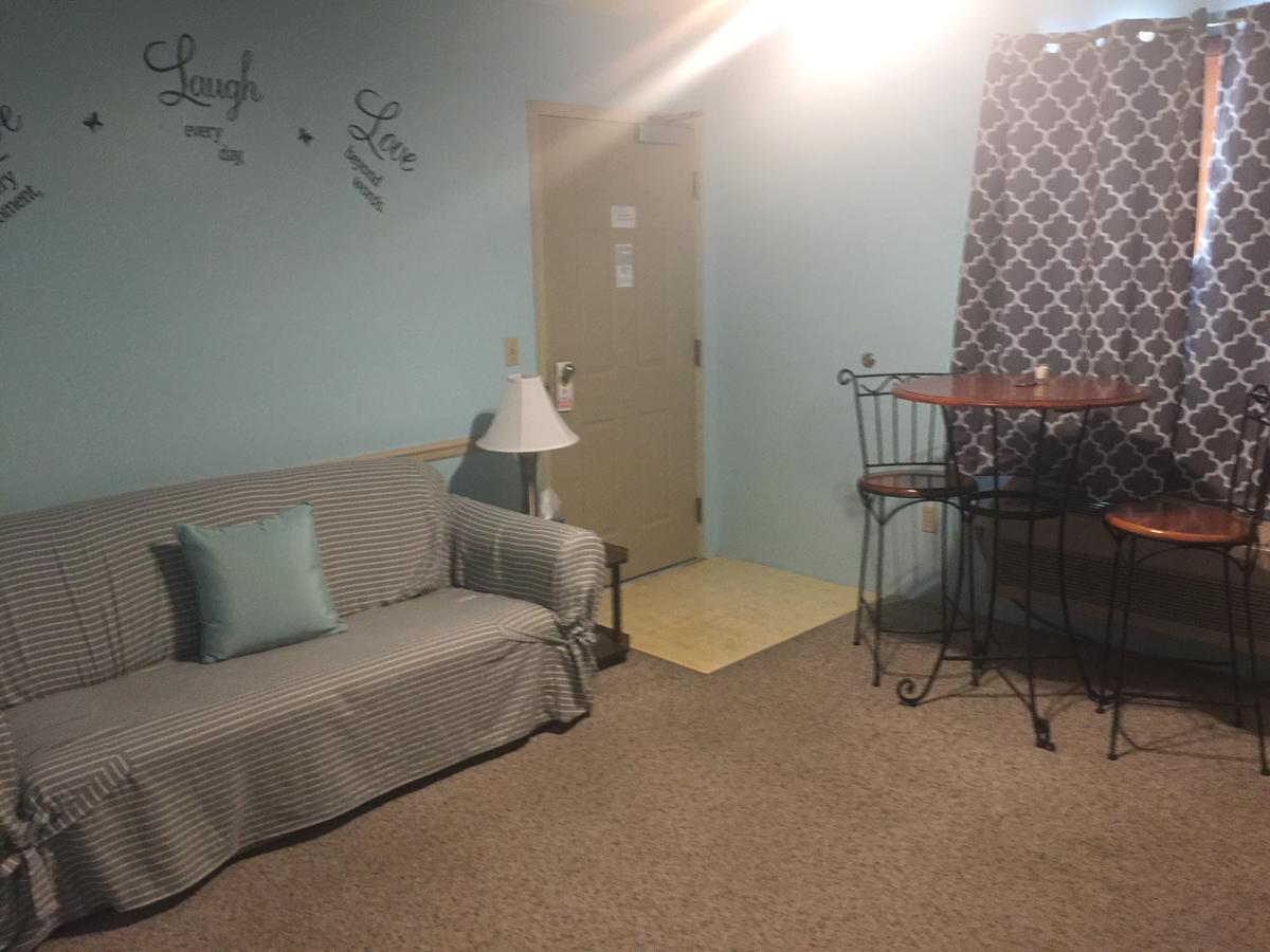 Lake Point Motel - thumb 13