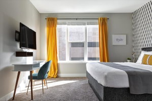 Stay Alfred At 223 E Town