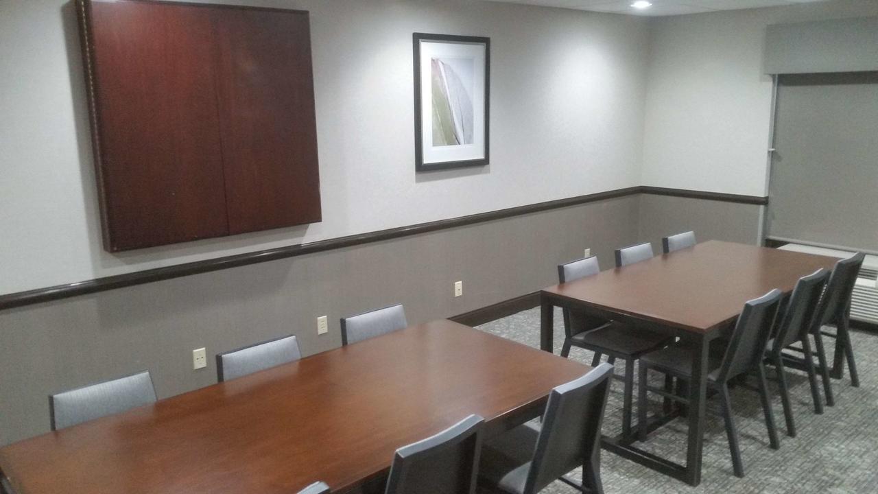 Best Western Suites Columbus - thumb 14