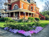 Booking Hamilton Accommodation Ohio