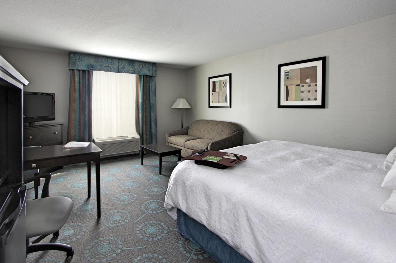 Hampton Inn Defiance - thumb 11