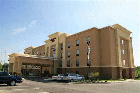 Hampton Inn Defiance - thumb 0