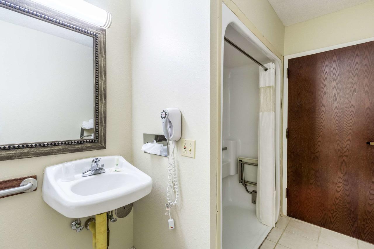 Quality Inn & Suites North Lima - Boardman - thumb 27