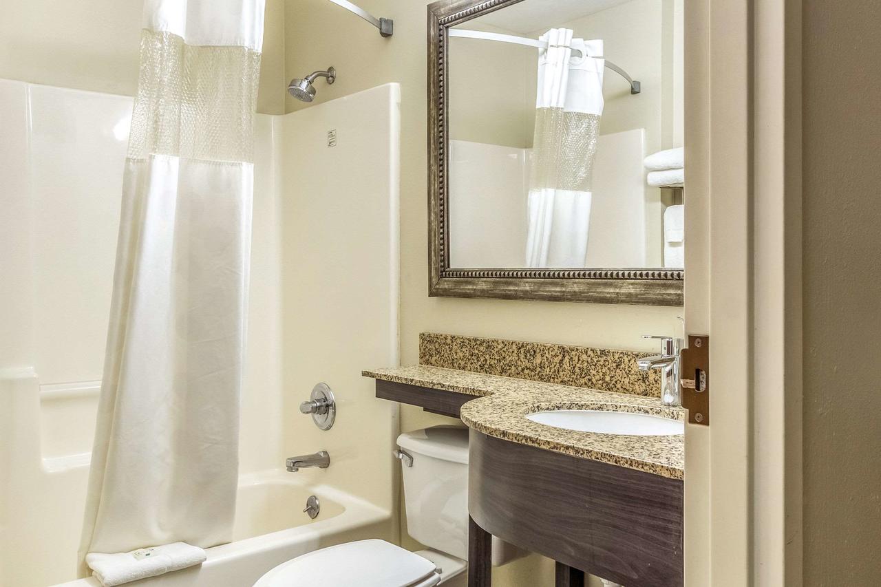 Quality Inn & Suites North Lima - Boardman - thumb 18