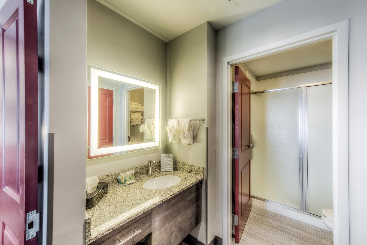 Staybridge Suites - University Area OSU - thumb 2