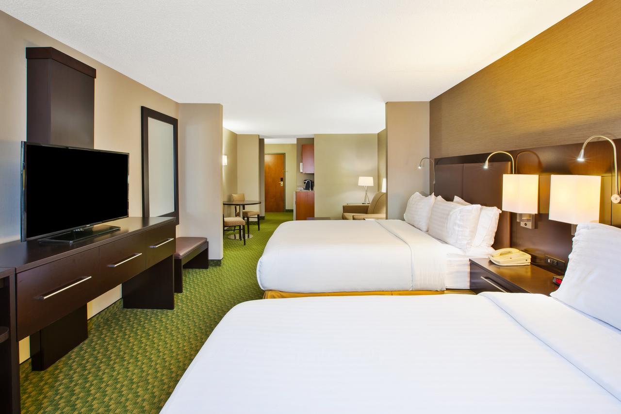 Holiday Inn Express Hotel & Suites Bryan-Montpelier - thumb 24