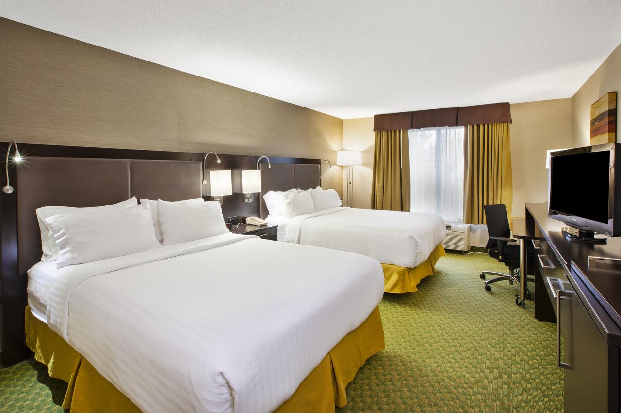 Holiday Inn Express Hotel & Suites Bryan-Montpelier - thumb 21