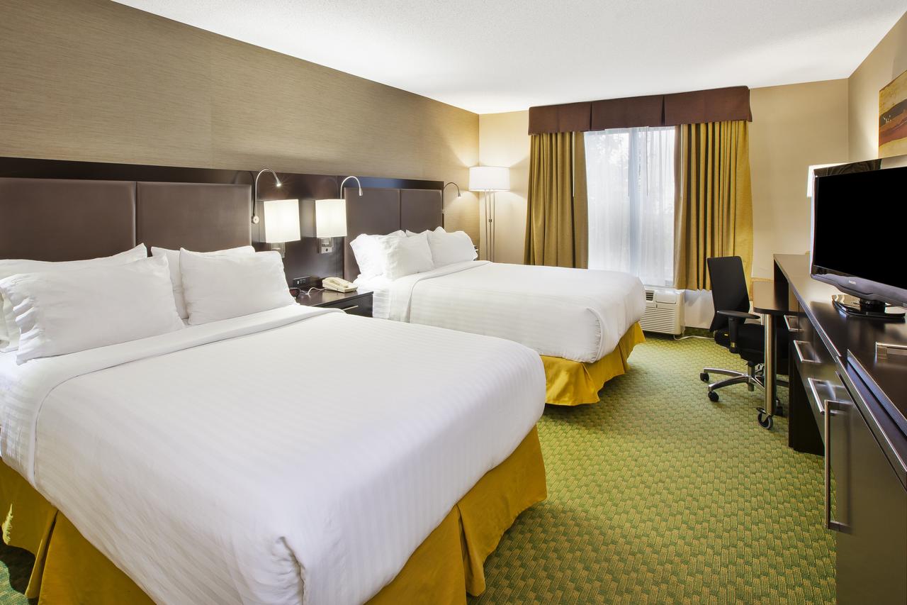 Holiday Inn Express Hotel & Suites Bryan-Montpelier - thumb 10