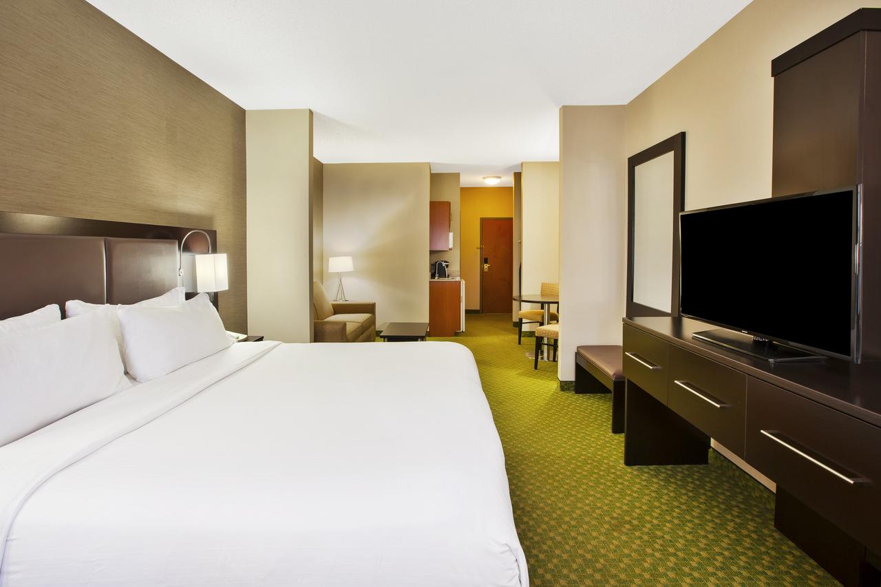 Holiday Inn Express Hotel & Suites Bryan-Montpelier - thumb 5