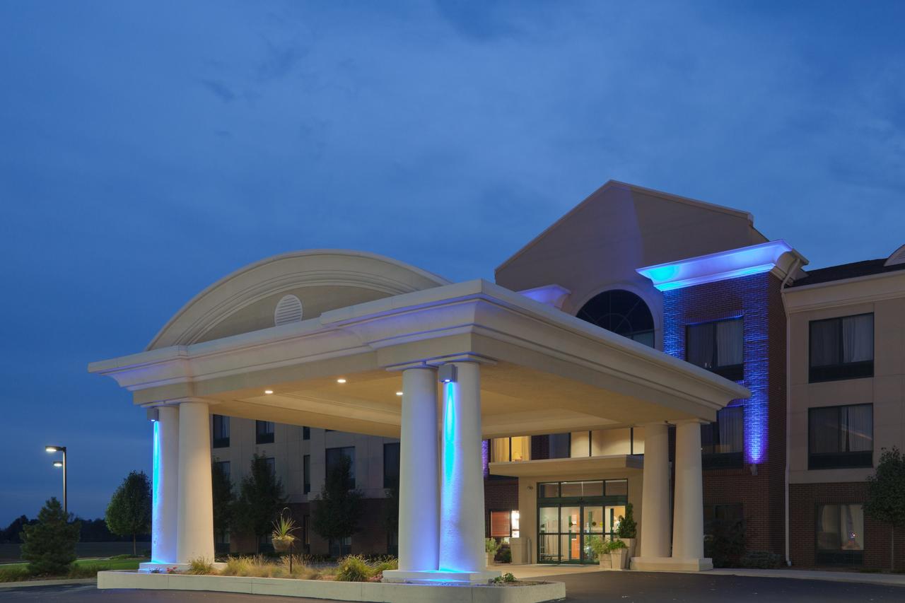 Holiday Inn Express Hotel & Suites Bryan-Montpelier - thumb 17