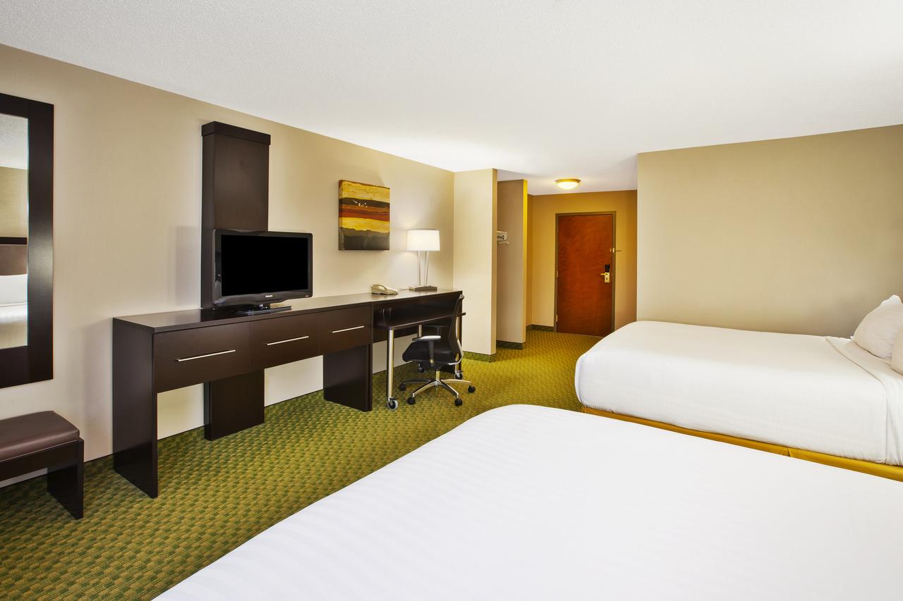 Holiday Inn Express Hotel & Suites Bryan-Montpelier - thumb 29