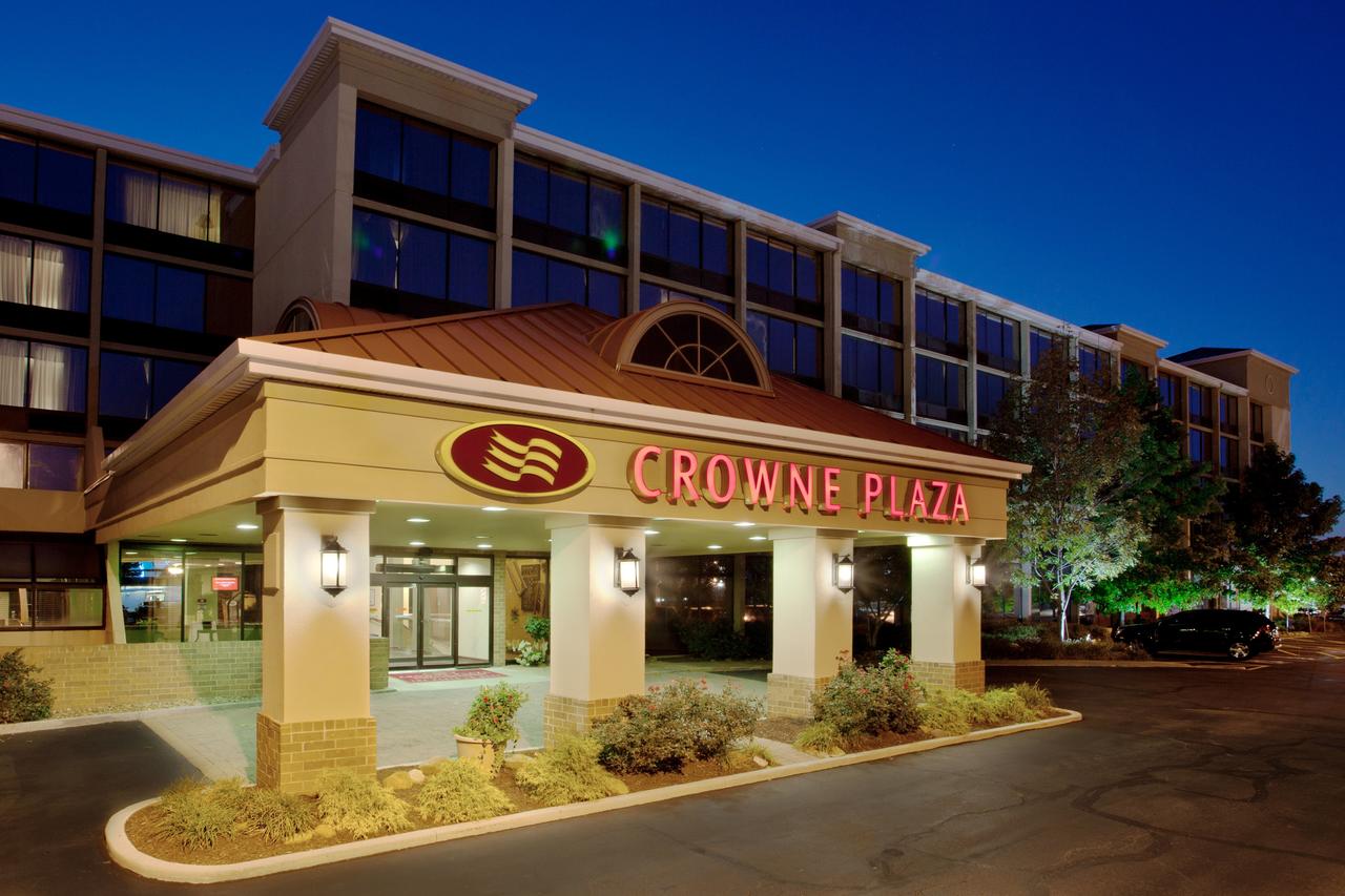 Crowne Plaza Cleveland Airport - thumb 7