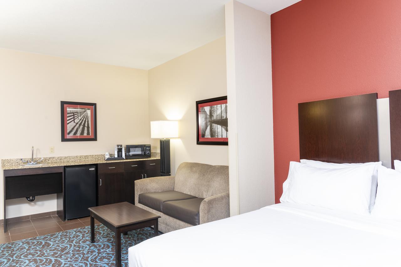 Holiday Inn Express & Suites - New Philadelphia Southwest - thumb 11