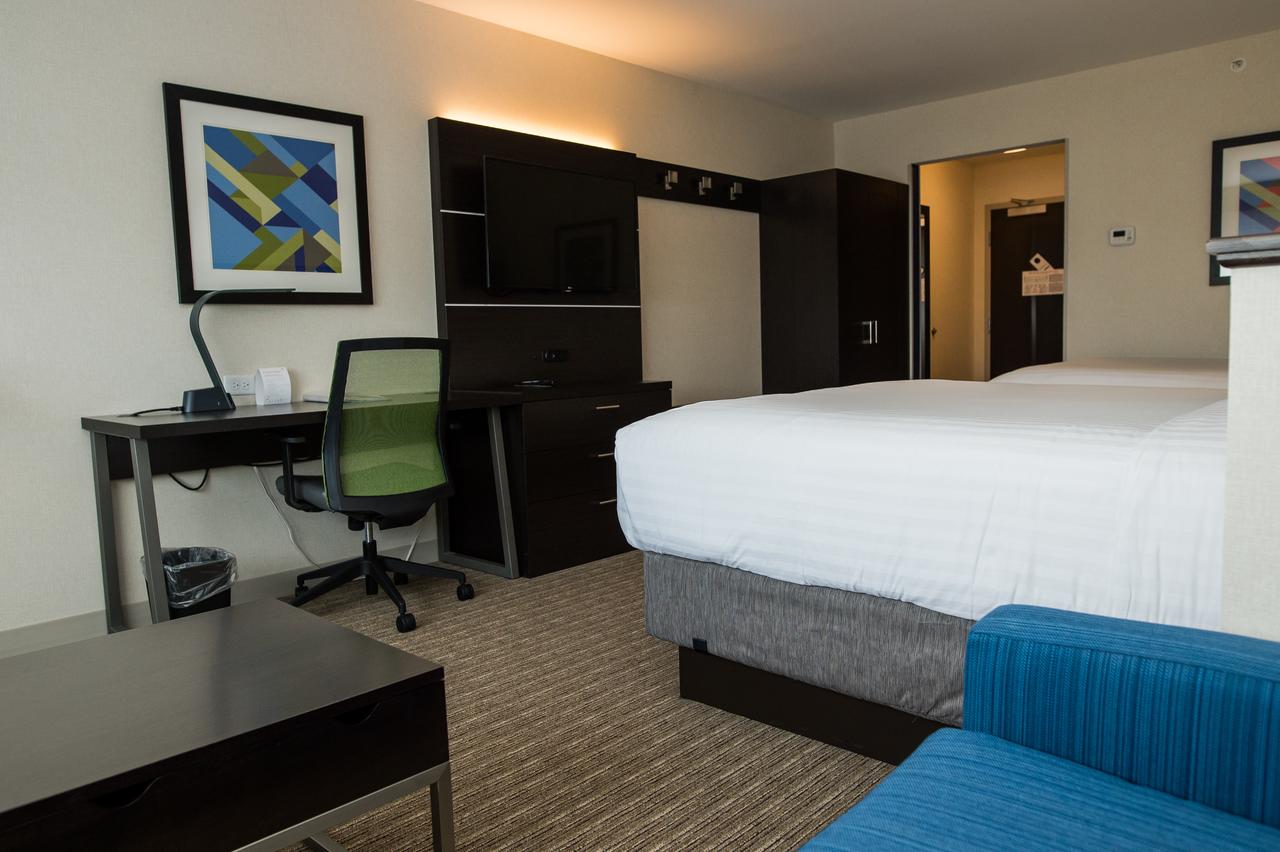 Holiday Inn Express & Suites - Marietta - thumb 1
