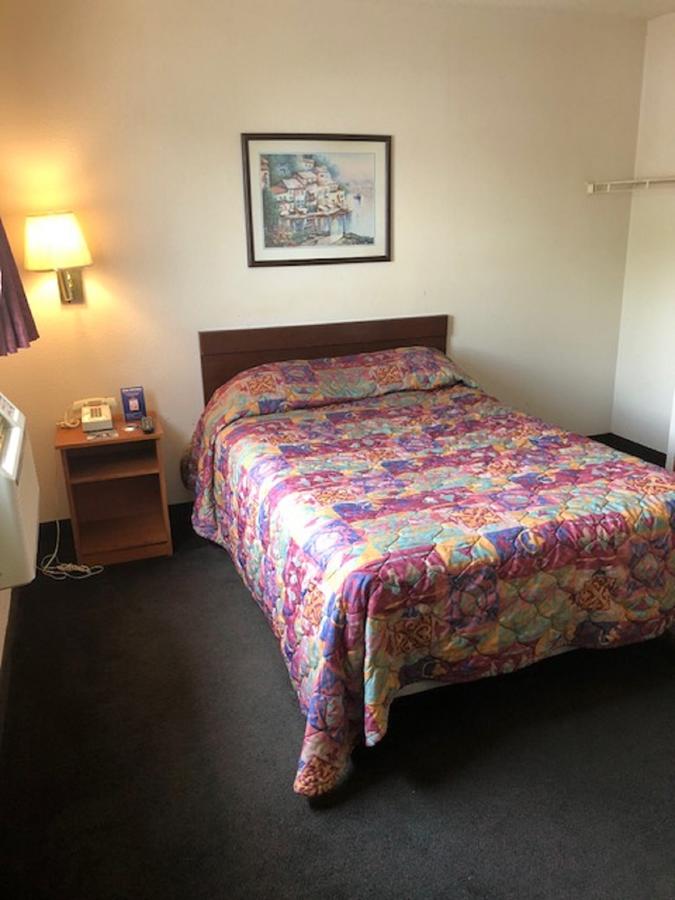InTown Suites Extended Stay Dayton OH - thumb 14