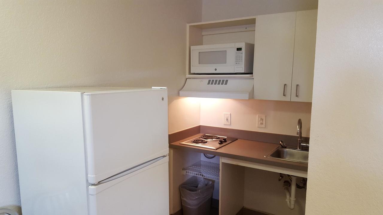 InTown Suites Extended Stay Dayton OH - thumb 7