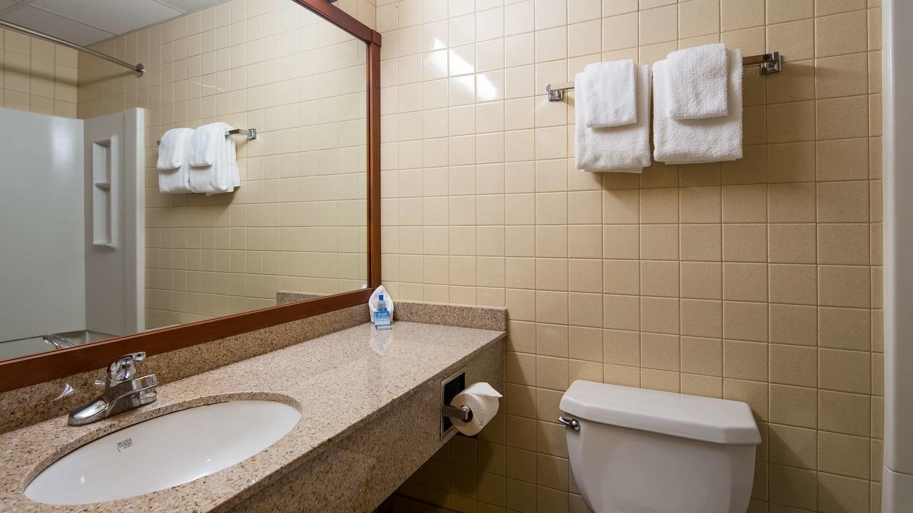 Best Western Port Clinton - thumb 30