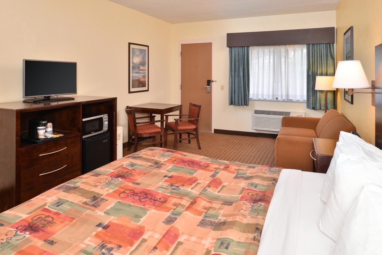 Best Western Port Clinton - thumb 16