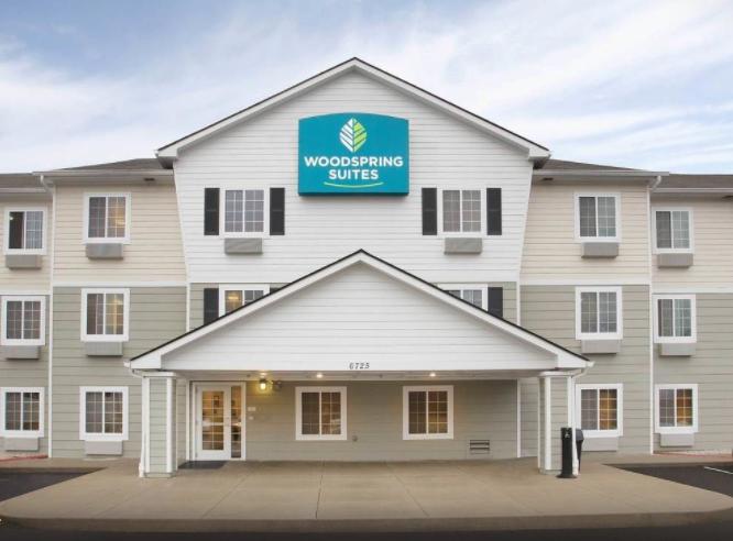 WoodSpring Suites Cincinnati Fairfield - thumb 11
