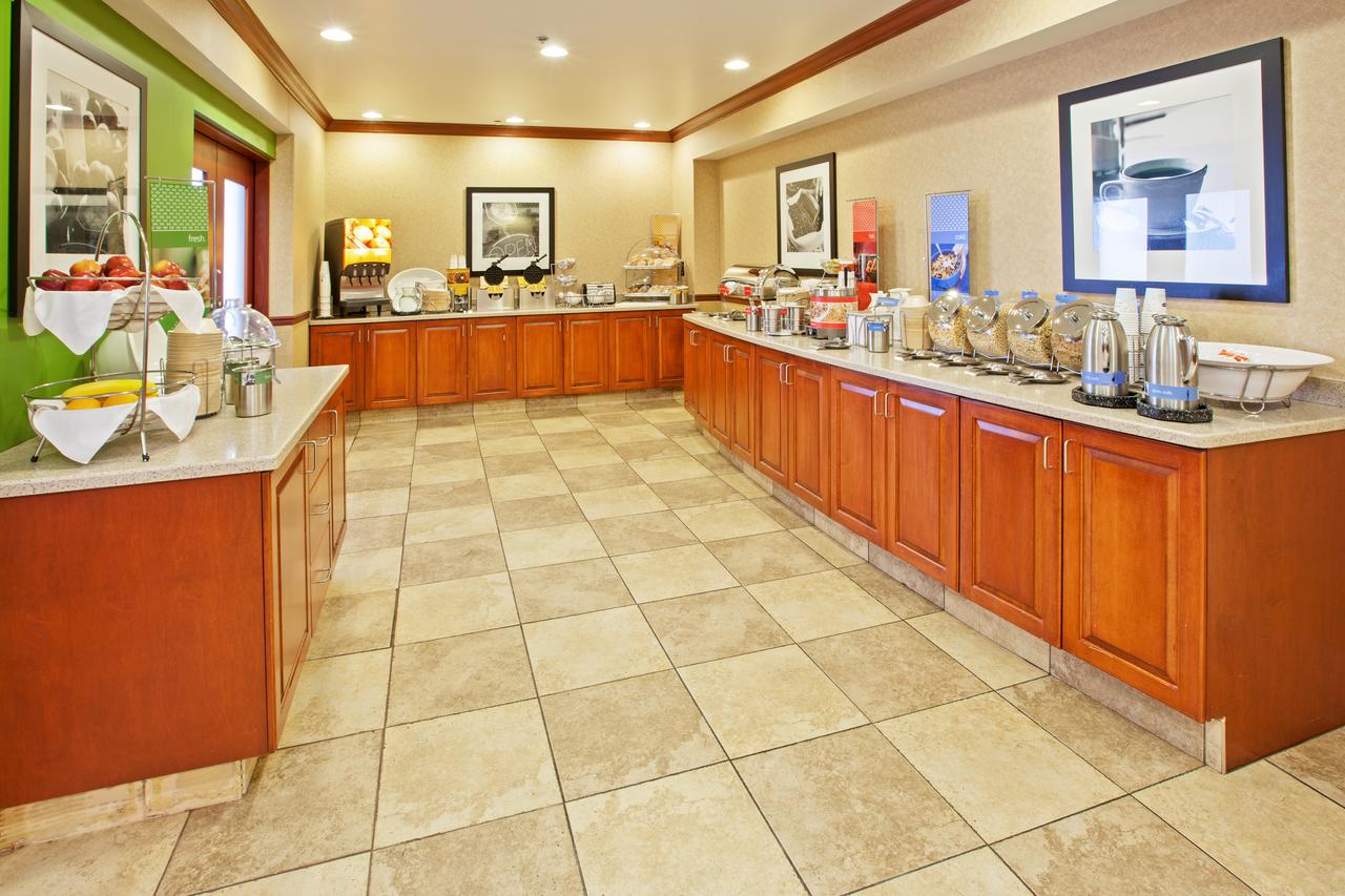 Hampton Inn & Suites Wilmington - thumb 8