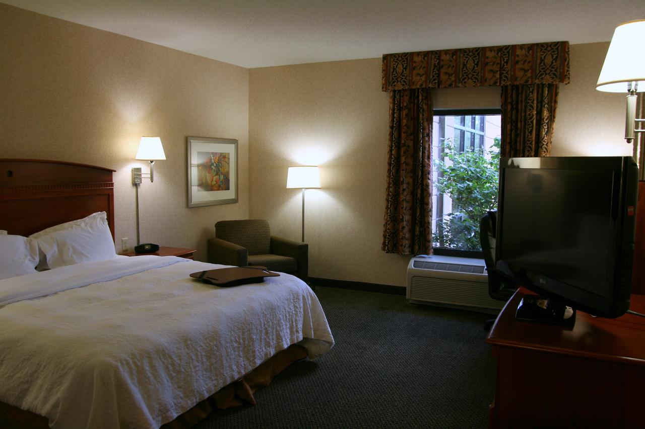 Hampton Inn & Suites Wilmington - thumb 34