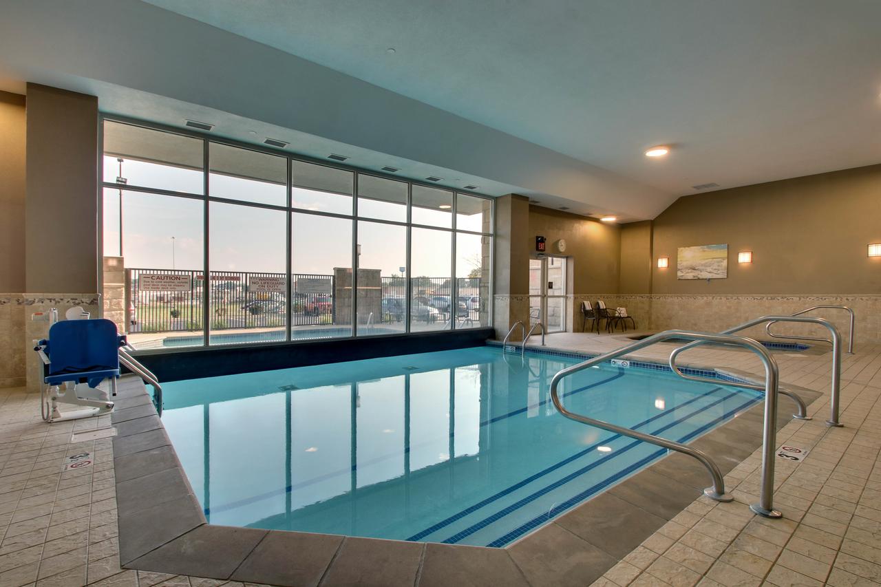 Drury Inn & Suites Findlay - thumb 8