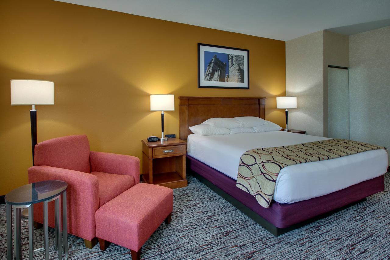 Drury Inn & Suites Findlay - thumb 20