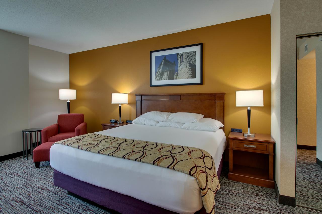Drury Inn & Suites Findlay - thumb 19