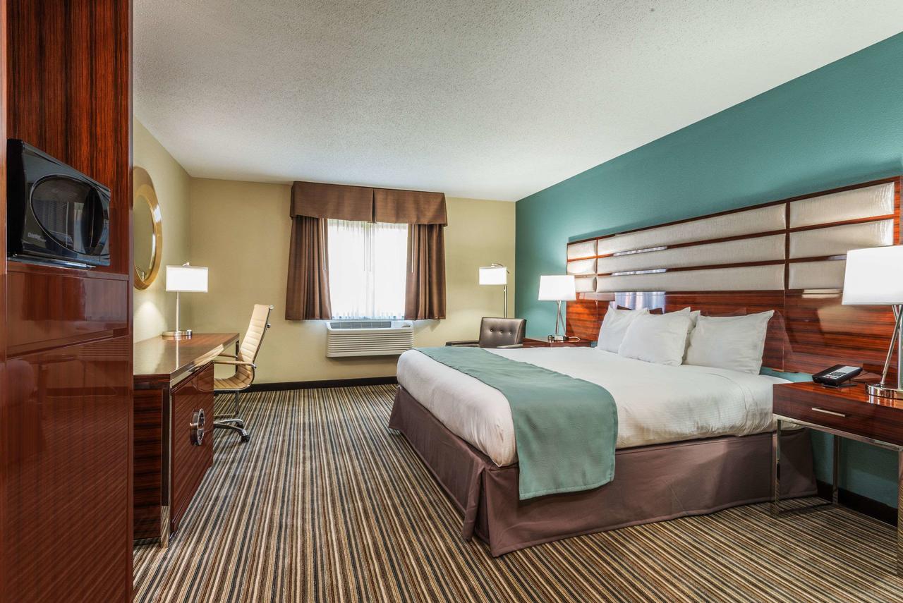 Baymont By Wyndham Copley Akron - thumb 12