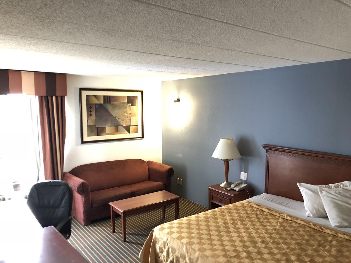 Knights Inn Dayton North - thumb 2