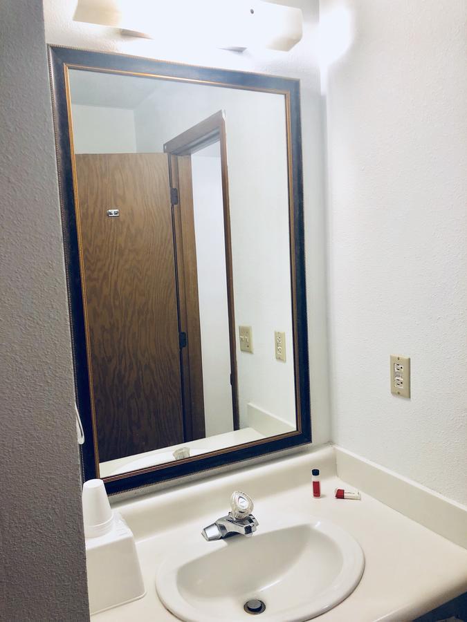 Knights Inn Dayton North - thumb 6