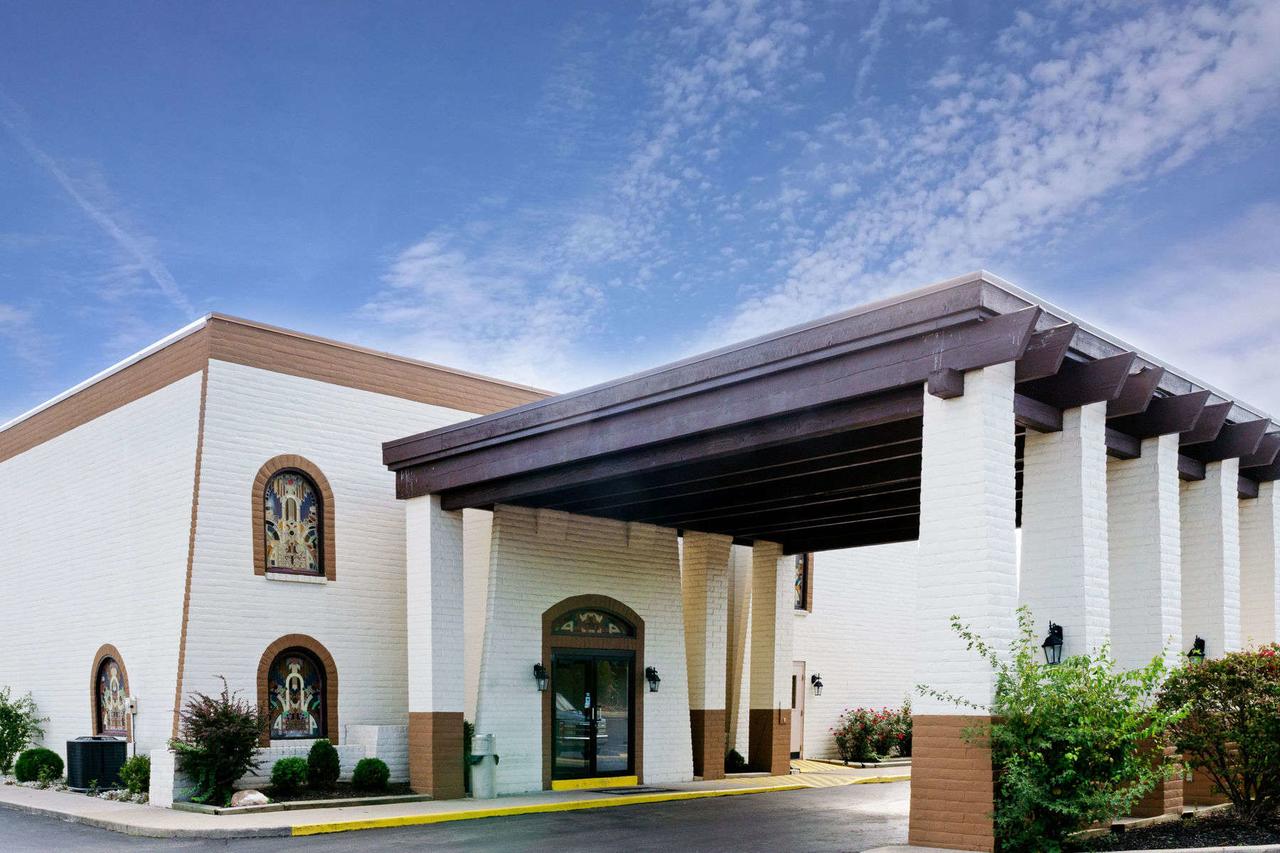 Knights Inn Dayton North - thumb 5