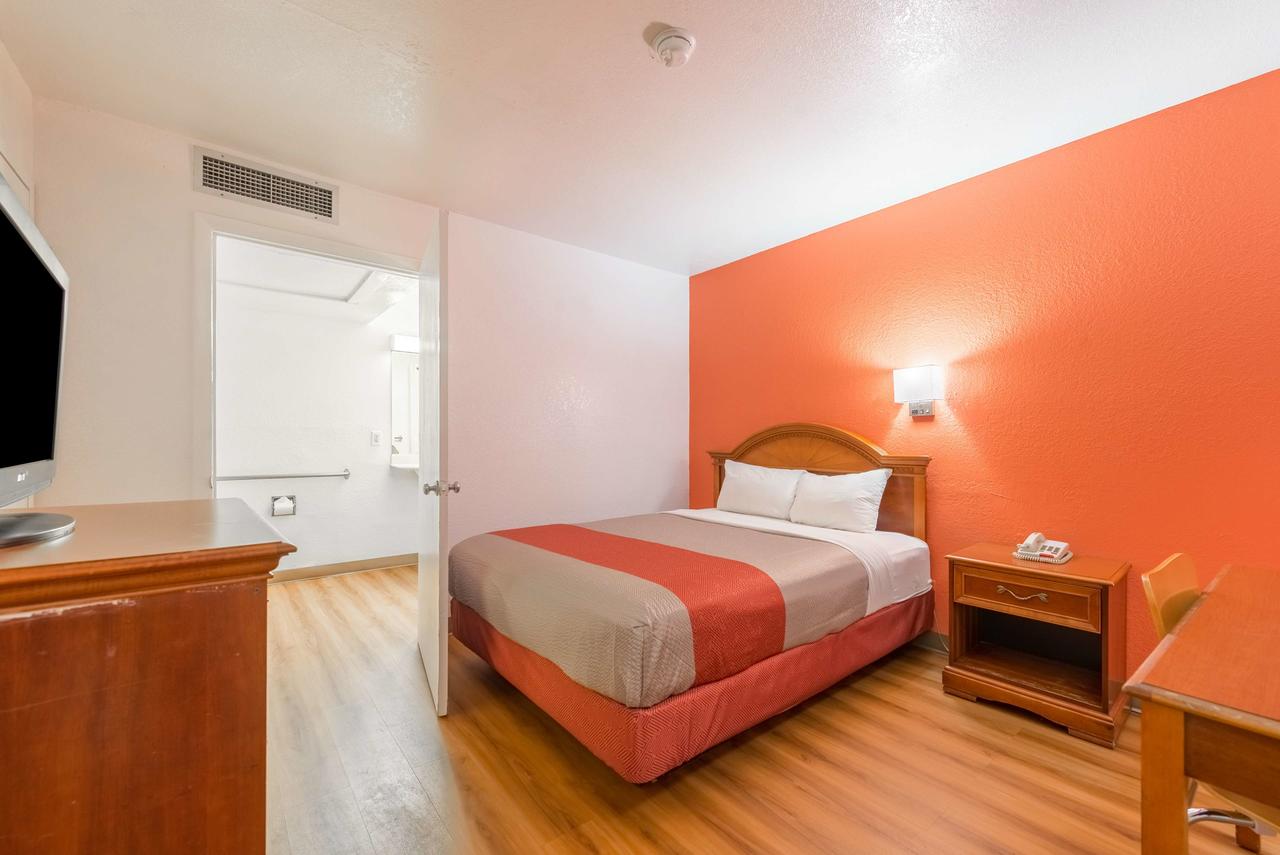 Motel 6 Dayton - thumb 22