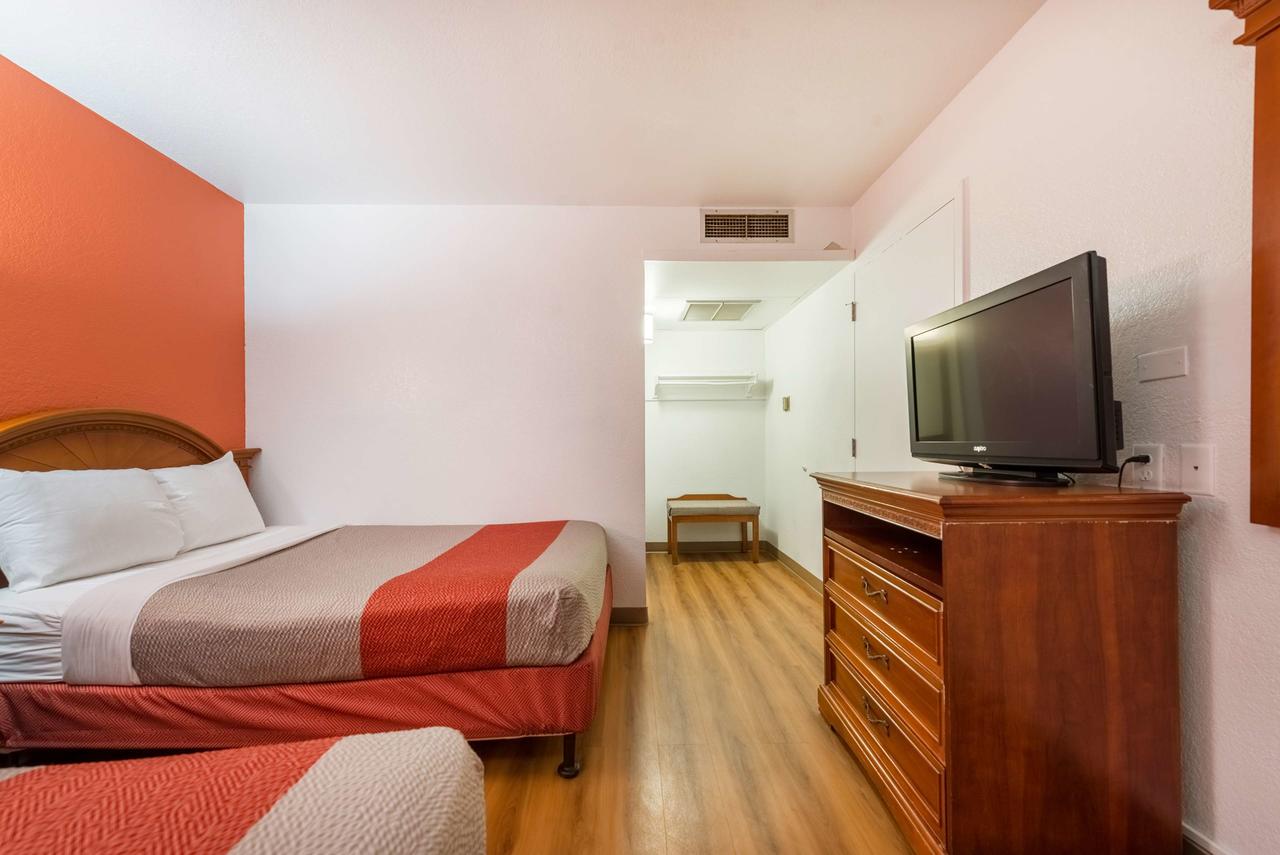 Motel 6 Dayton - thumb 27