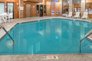 Baymont By Wyndham Cambridge