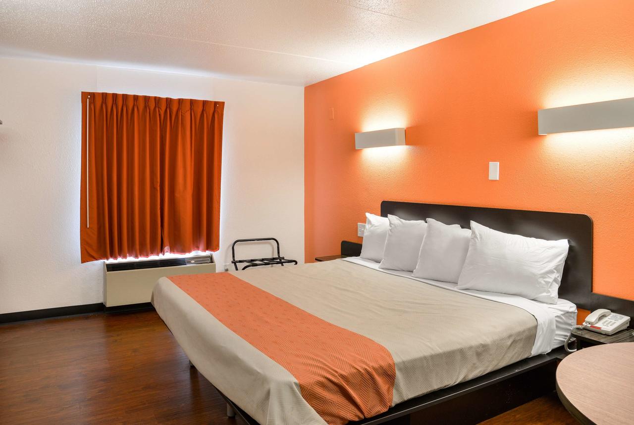 Motel 6 Toledo - thumb 39