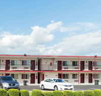 Travelodge by Wyndham Grove City / So. Columbus - Accommodation Ohio