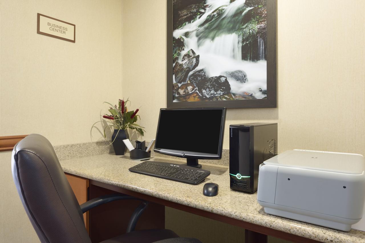 Country Inn & Suites By Radisson, Port Clinton, OH - thumb 13