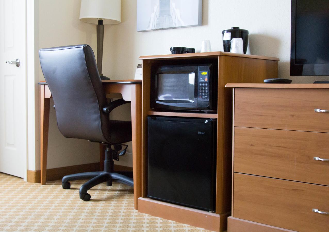 Country Inn & Suites By Radisson, Port Clinton, OH - thumb 2