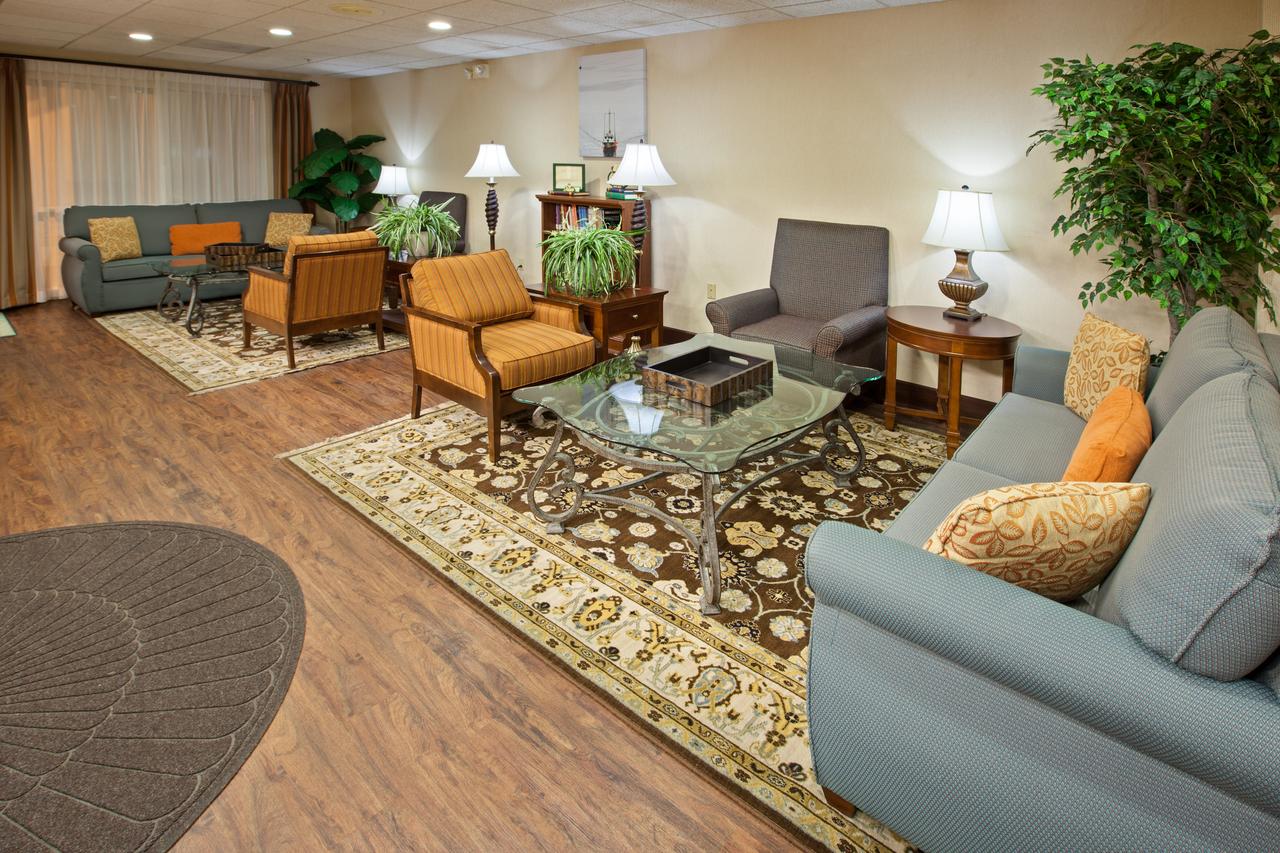 Country Inn & Suites By Radisson, Port Clinton, OH - thumb 8