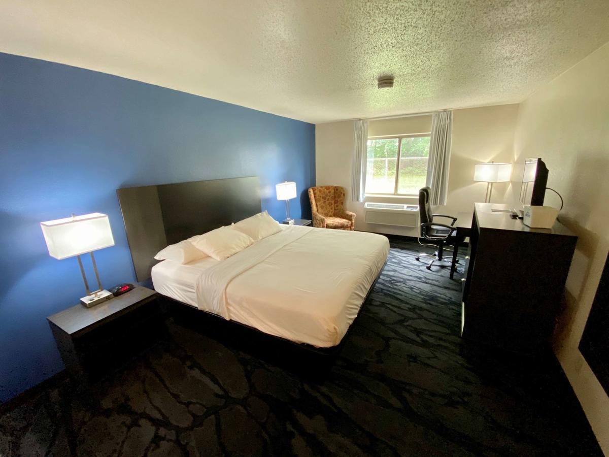 Days Inn By Wyndham Toledo Airport - thumb 19
