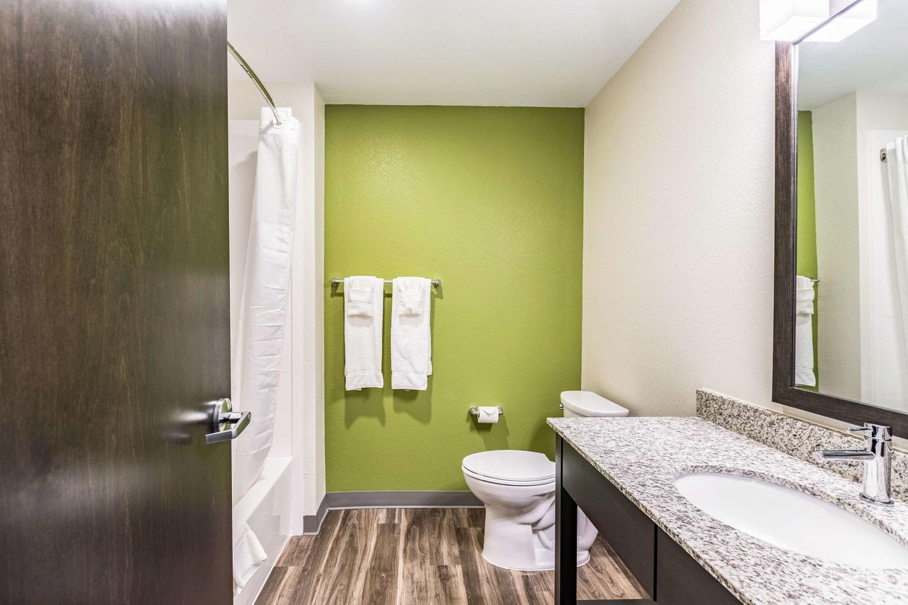 Sleep Inn And Suites Mt Hope - thumb 29