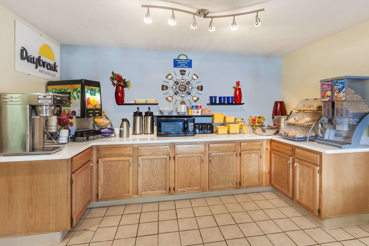 Days Inn By Wyndham Kent - Akron - thumb 26